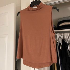 Aritzia Babaton Mockneck Tank